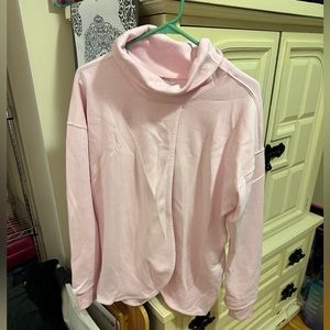 Nike dri fit pink size medium dri fit sweatshirt maternity/nursing gently used